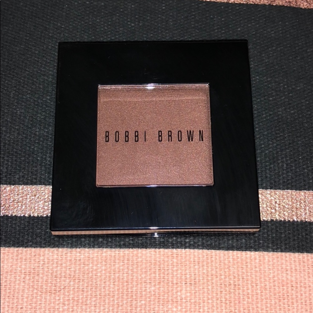 Bobbi Brown Metallic eyeshadow